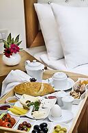 Tugcu Hotel Select