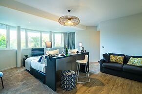 HOTEL-RESTAURANT SAINT JAMES.