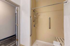 Country Inn & Suites by Radisson, St. Peters, MO