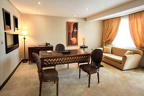 The Russelior Hotel & Spa