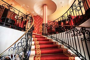 The Russelior Hotel & Spa