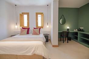 Dionysos Sea Side Resort