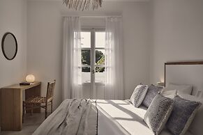 Dionysos Sea Side Resort