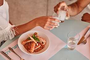 Dionysos Sea Side Resort