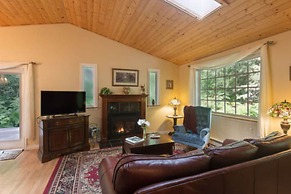 A Hidden Haven & Water Garden Cottages