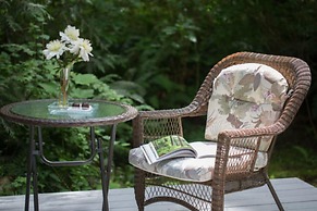 A Hidden Haven & Water Garden Cottages