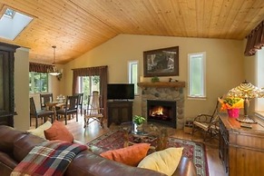 A Hidden Haven & Water Garden Cottages