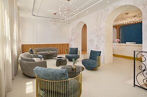 Hotel Moeesy, Blue & Green Oasis