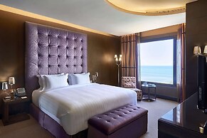 Safir Fintas Kuwait Hotel