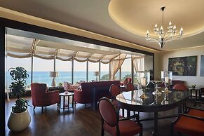 Safir Fintas Kuwait Hotel