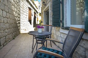 Authentic Luxury Rooms