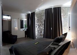 Authentic Luxury Rooms