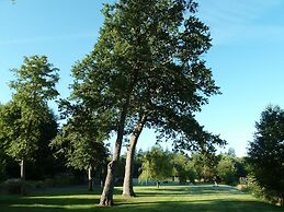 Domaine de la Tour B&B