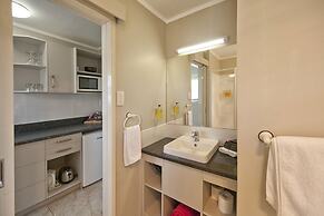 Sport of Kings Motel