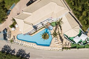 Zante Calinica Hotel