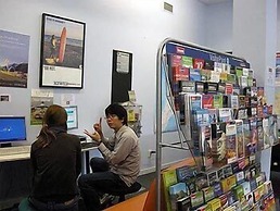 Surf 'N' Snow Backpackers - Hostel