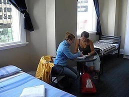 Surf 'N' Snow Backpackers - Hostel