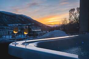 Enter St. Elisabeth Hotel