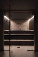 Enter St. Elisabeth Hotel