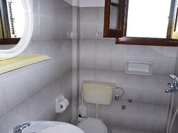 Villa Helen's Apartments