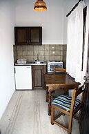 Villa Helen's Apartments