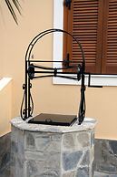 Villa Helen's Apartments