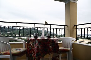 Villa Helen's Apartments