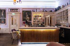 24 Royal Terrace