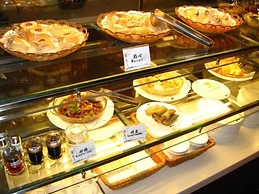 Green Tree Inn Zhenjiang Zhongyang Street RT-MART