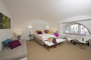 Palazzo Ferraioli Hotel & Wellness Center