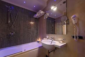 Palazzo Ferraioli Hotel & Wellness Center