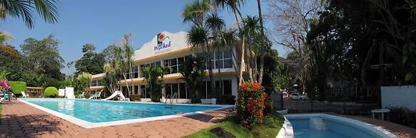 Hotel Playa Azul