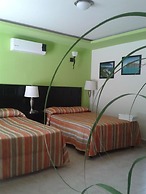 Hotel Playa Azul