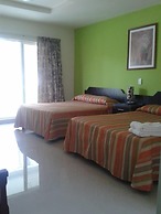 Hotel Playa Azul