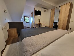 House Tina - Bed and Breakfast