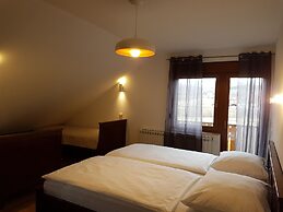 House Tina - Bed and Breakfast