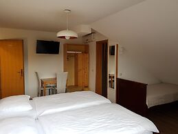 House Tina - Bed and Breakfast