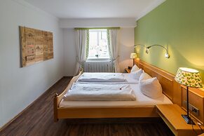 Goldener Adler Oberried - Hotel & Appartements
