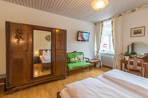 Goldener Adler Oberried - Hotel & Appartements