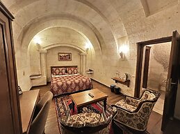 Stone House Cave Hotel