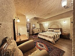 Stone House Cave Hotel