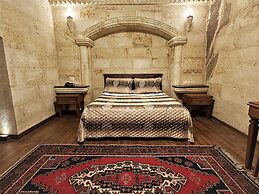 Stone House Cave Hotel