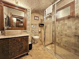 Stone House Cave Hotel