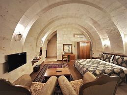 Stone House Cave Hotel