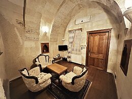 Stone House Cave Hotel