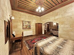 Stone House Cave Hotel