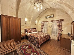 Stone House Cave Hotel