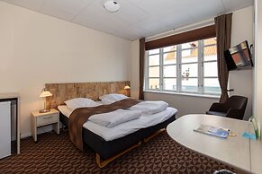 Foldens Hotel