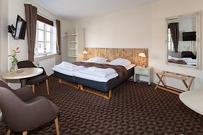Foldens Hotel