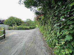 Tovey Lodge